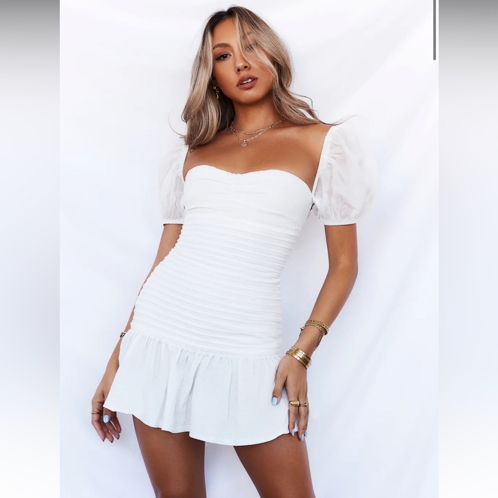 NWT Hello Molly “St Cloud” Dress